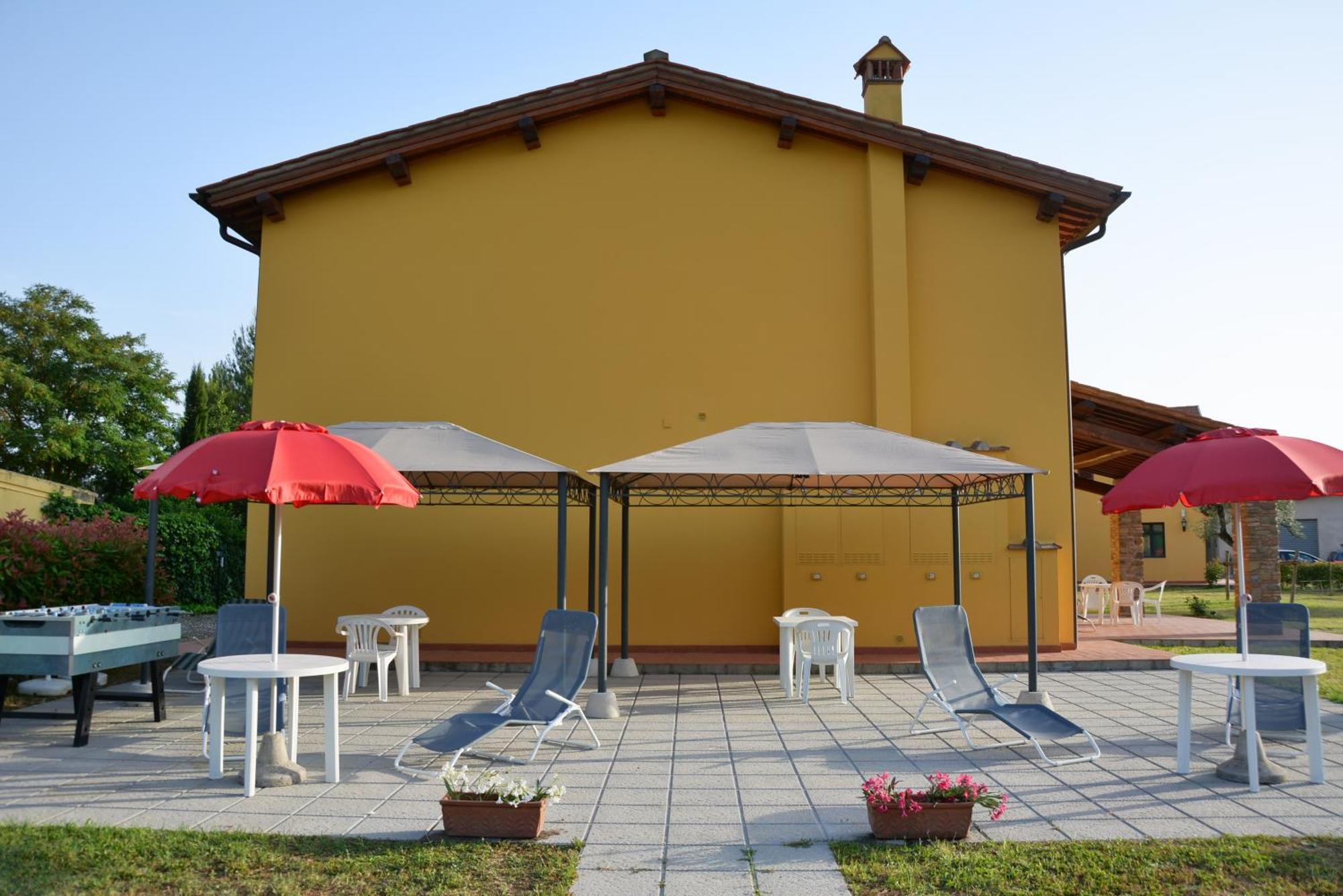 Agriturismo Podere Casalone Limite Экстерьер фото