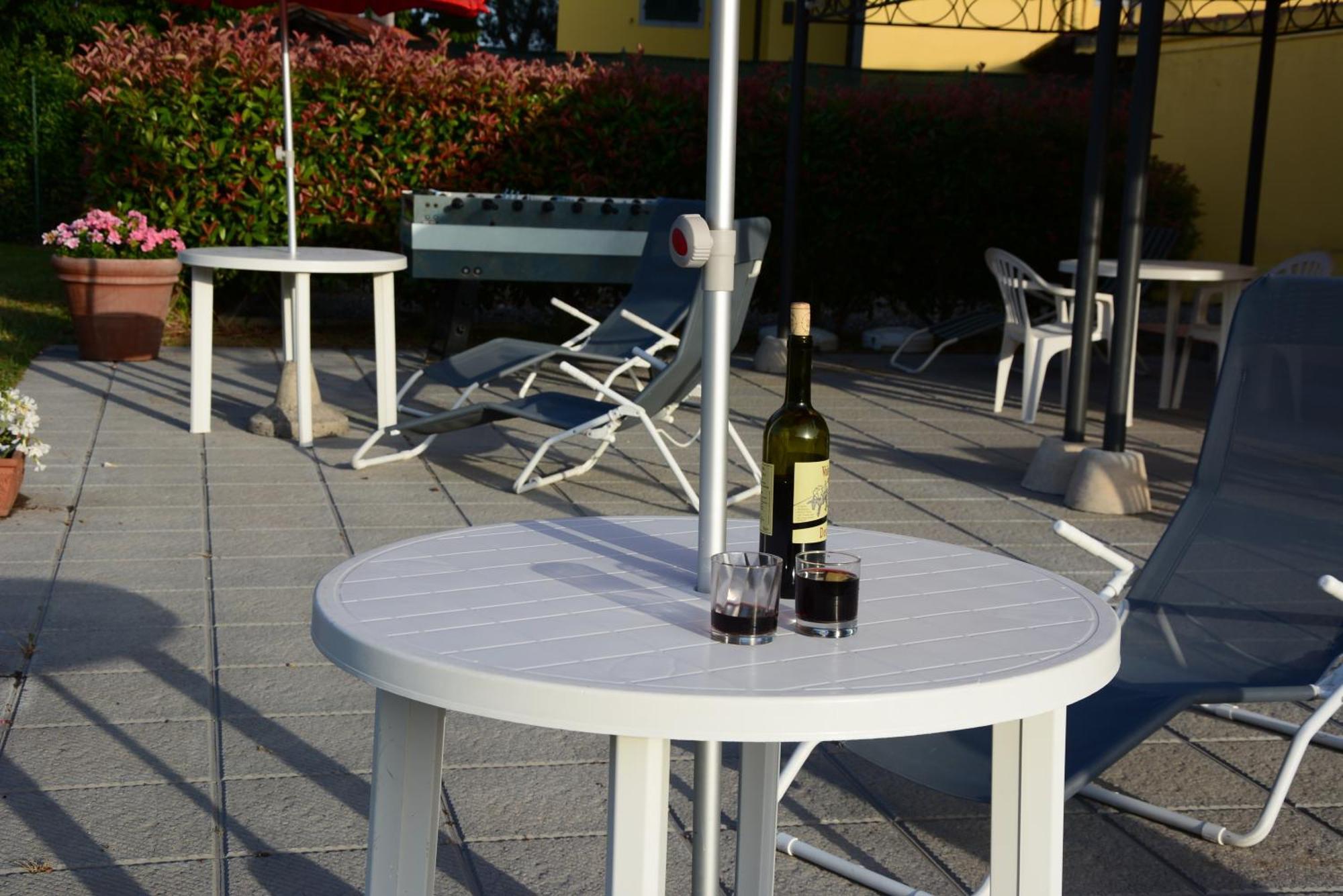Agriturismo Podere Casalone Limite Экстерьер фото
