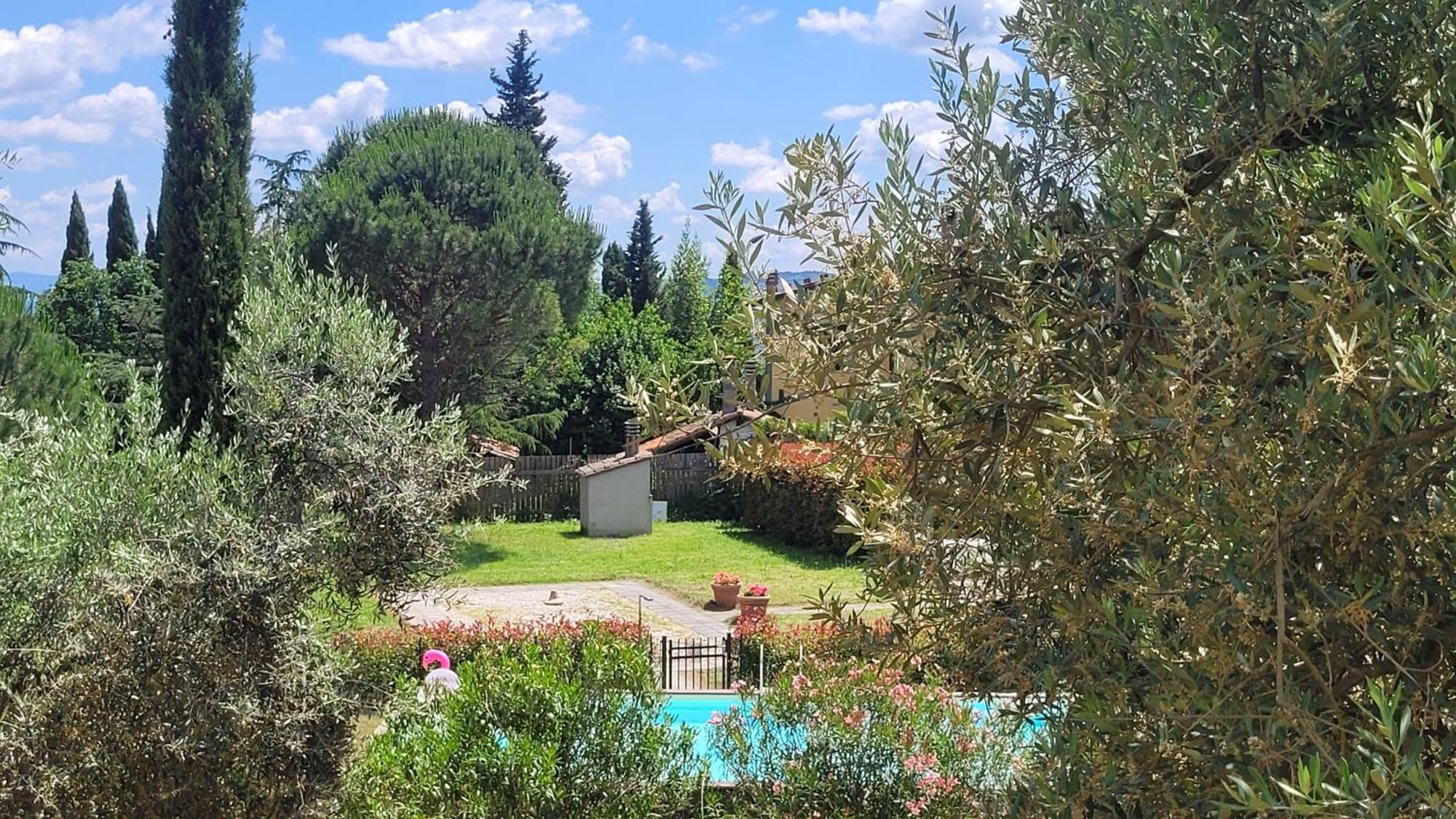 Agriturismo Podere Casalone Limite Экстерьер фото